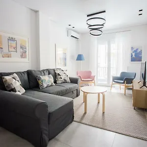 Spacious Unique Luxurious Daire Selanik